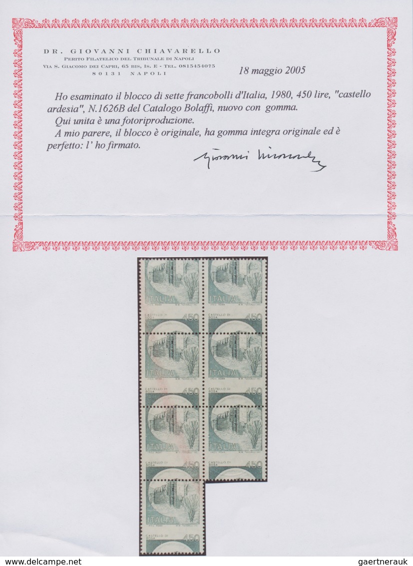 Italien: 1980, 450 L "castello Ardesia" Definitive Issue, Block Of 7 Stamps, Each With Strong Vertic - Mint/hinged