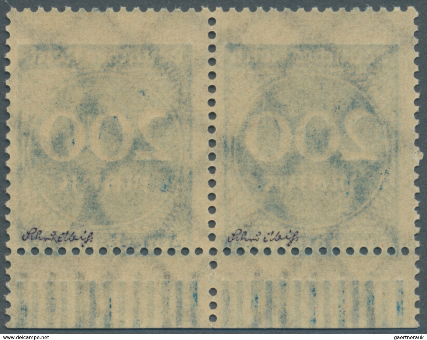 Deutsches Reich - Inflation: 1923, 30 Tsd Auf 200 Mark Grünlichblau, Waagerechtes Unterrandpaar Mit - Unused Stamps