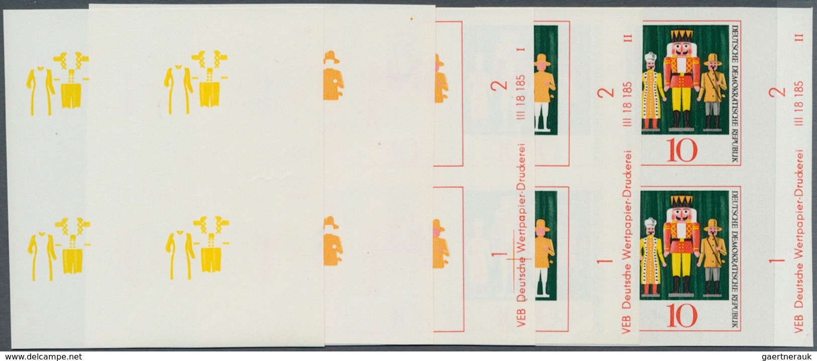 DDR: 1967, Volkskunst Aus Dem Erzgebirge 10 Pf. 'Nussknacker Und 2 Räuchermännchen' In 5 Verschieden - Colecciones