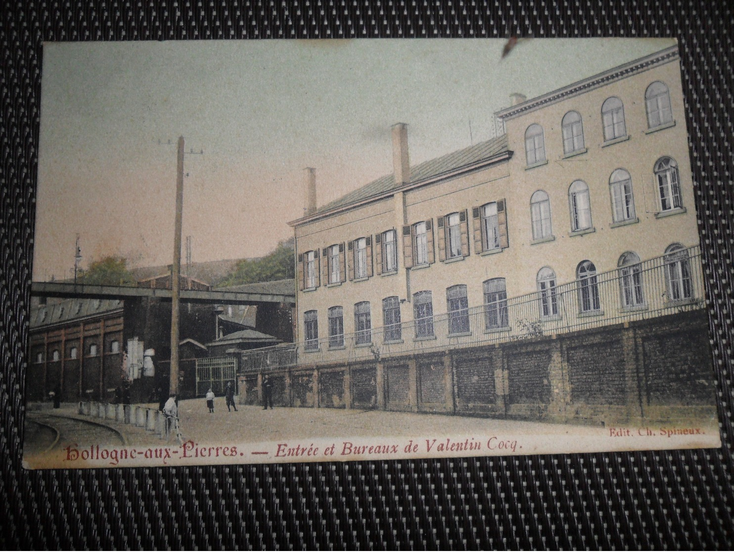 Hollogne - Aux - Pierres  :  Entrée Et Bureaux De Valentin Cocq - Grâce-Hollogne