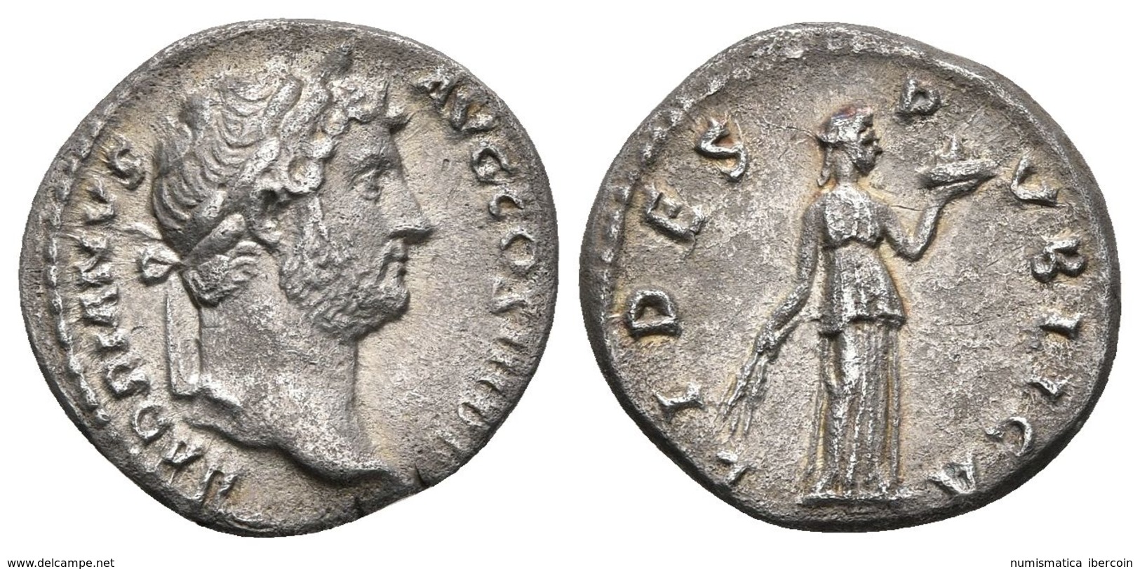 ADRIANO. Denario. 117-138 D.C. Roma. A/ Busto Laureado A Derecha. HADRIANVS AVG COS III P P. R/ Fides Estante A Derecha  - República (-280 / -27)