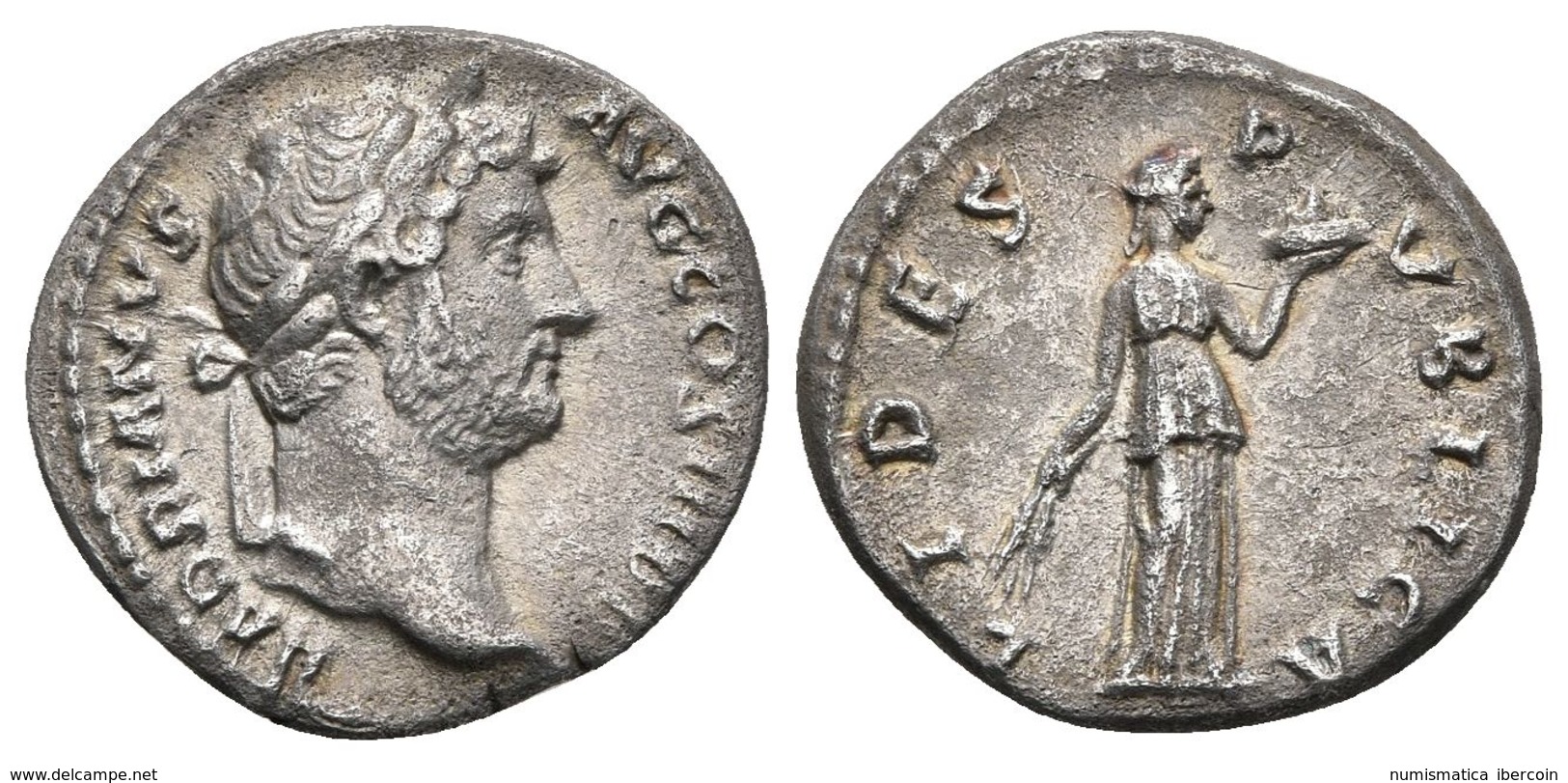 ADRIANO. Denario. 117-138 D.C. Roma. A/ Busto Laureado A Derecha. HADRIANVS AVG COS III P P. R/ Fides Estante A Derecha  - Republic (280 BC To 27 BC)