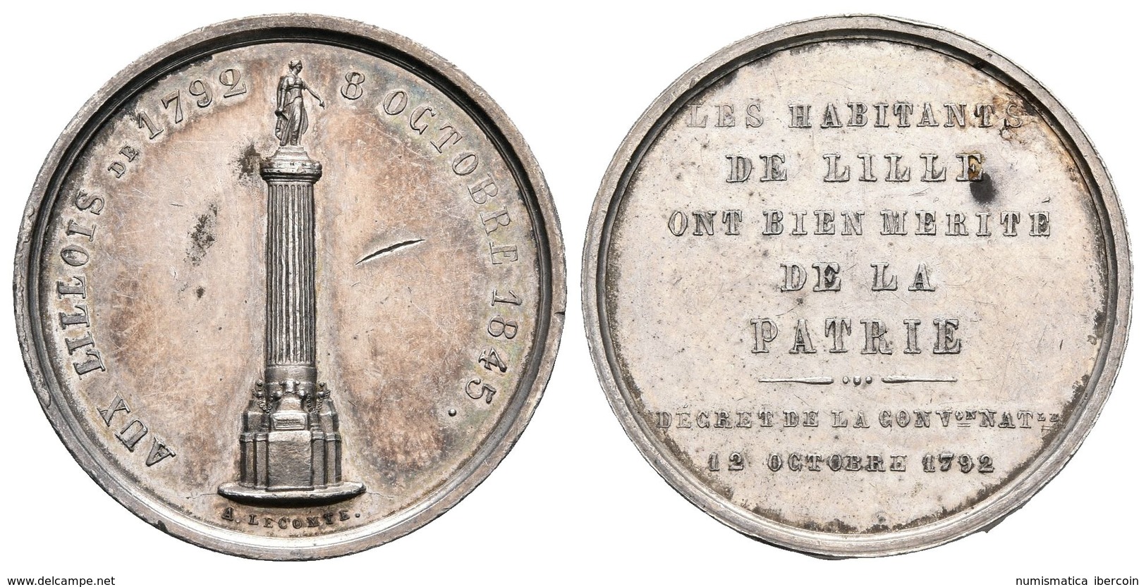 FRANCIA. Medalla. 1845. Lille. Les Habitants De Lille Ont Bien Merité De La Patrie. Ar. 8,35g 26mm. EBC-. - Otros & Sin Clasificación