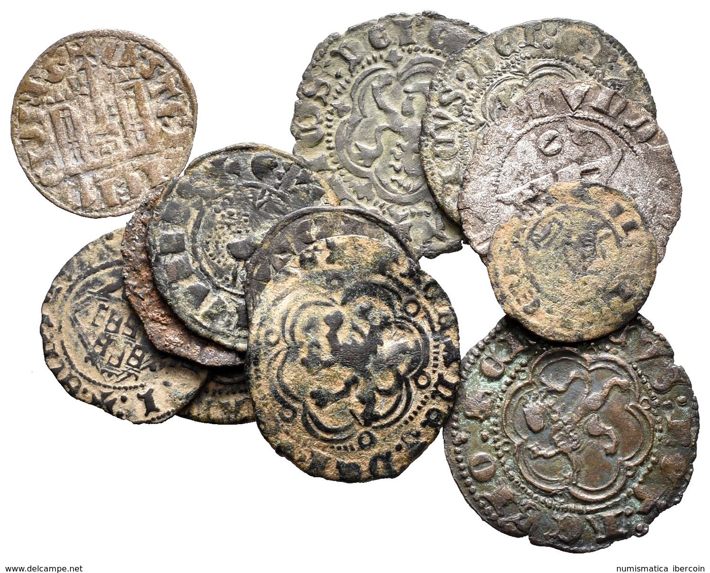 EPOCA MEDIEVAL. Lote Compuesto Por 12 Monedas Medievales. Conteniendo Blancas De Enrique III De Burgos, Cuenca, Sevilla  - Other & Unclassified