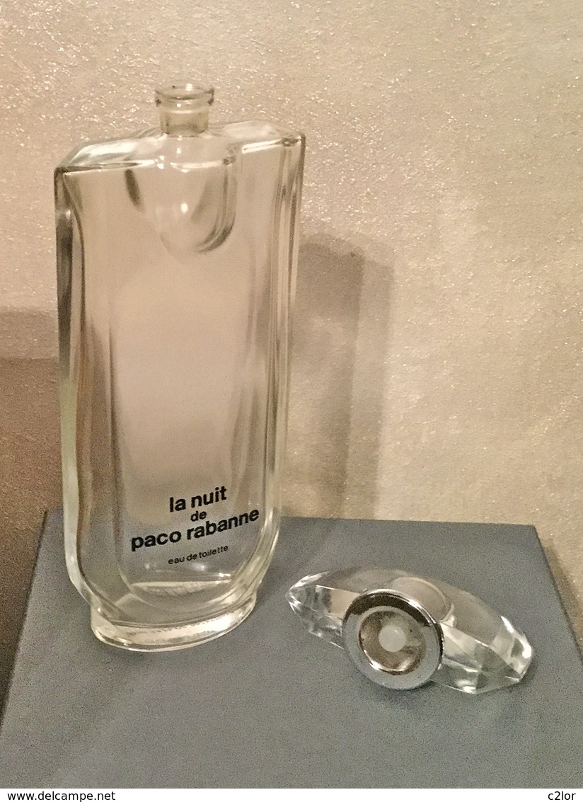 Ancien Flacon Tout En Verre  "LA NUIT  " De PACO RABANNE  EDT 100 Ml VIDE/EMPTY Pour Collection Ou Décoration - Flaconi Profumi (vuoti)