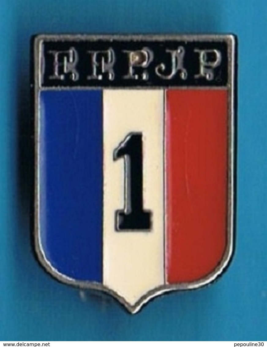 1 BROCHE //   ** PÉTANQUES / F.F.P.J.P. / N° 1 FRANCE ** - Bowls - Pétanque