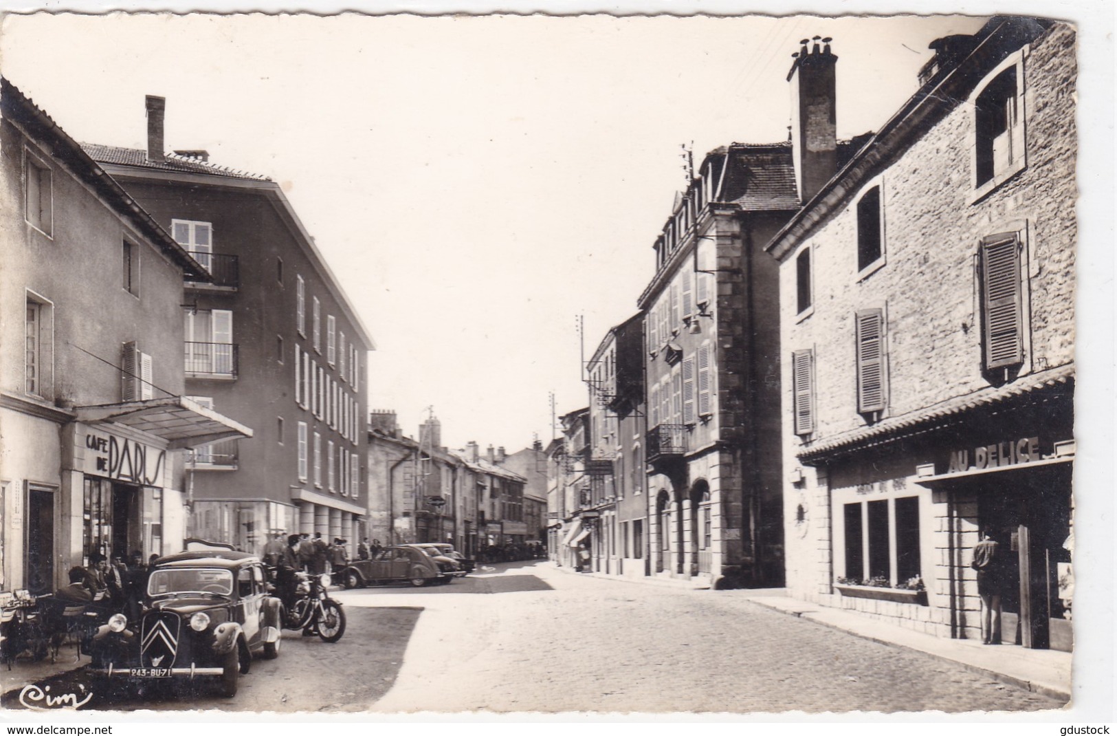 Saône-et-Loire - Cluny - Place Du Commerce - Cluny