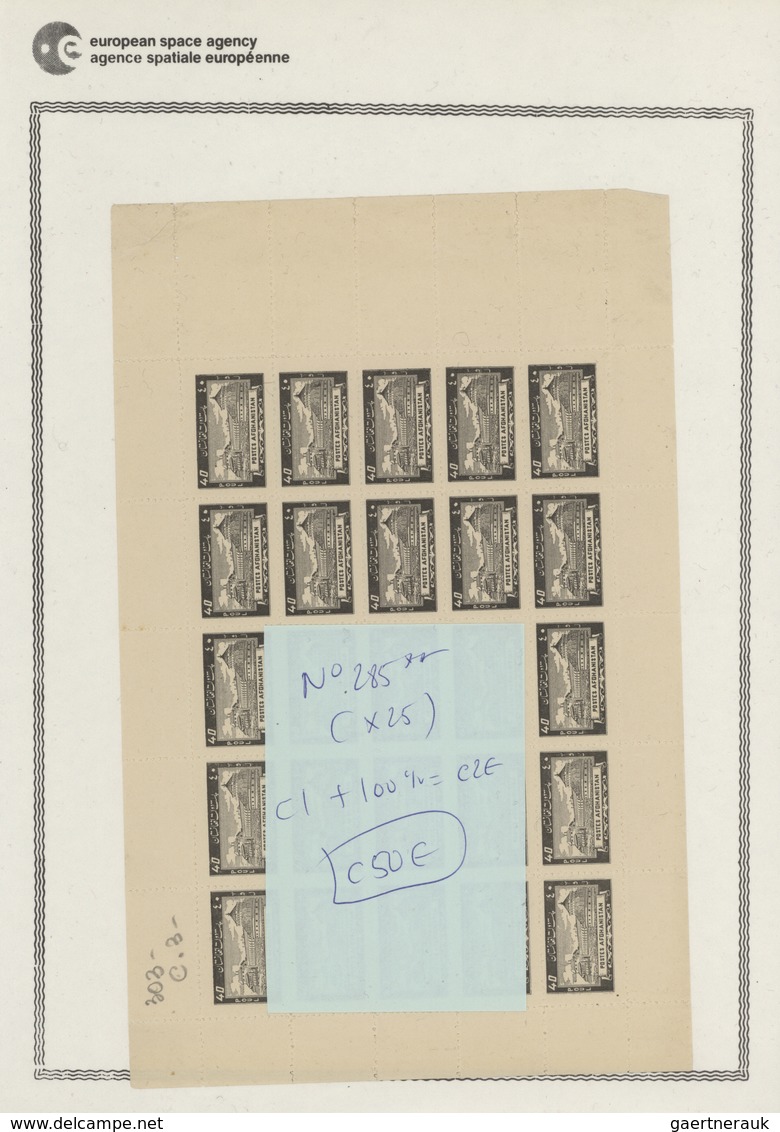 Afghanistan: 1930/1950 (ca): more then MNH 600 values in sheets and sheet parts, many different stam