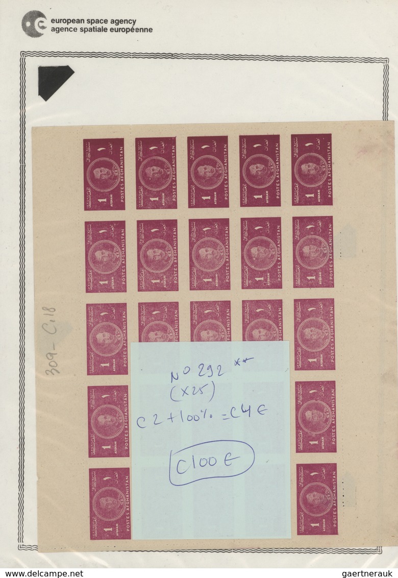 Afghanistan: 1930/1950 (ca): more then MNH 600 values in sheets and sheet parts, many different stam