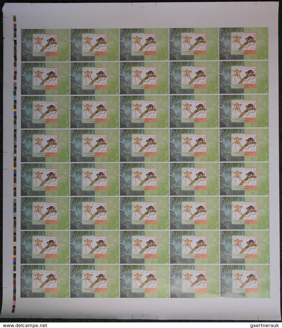 Australien: 1995/96, Big Lot IMPERFORATED Stamps For Investors Or Specialist Containing 4 Different - Lettres & Documents
