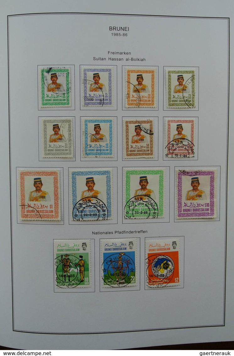 Brunei: 1895-2001. MNH, mint hinged and used collection Brunei 1895-2001 in album. Collection contai
