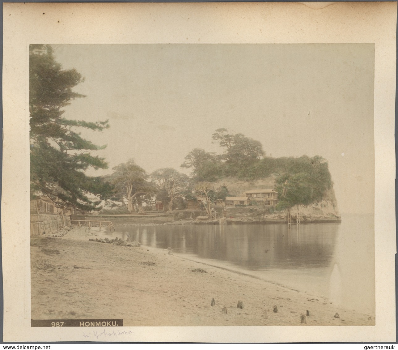 Japan - Besonderheiten: 1870/90 (ca.), 10 original large size illuminated photographs (250x190 mm or
