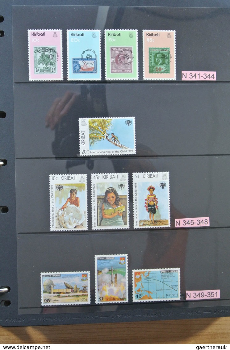 Kiribati (Gilbert-Inseln): 1979-2008. Apparently complete, MNH collection Kiribati 1979-2008 in 2 al