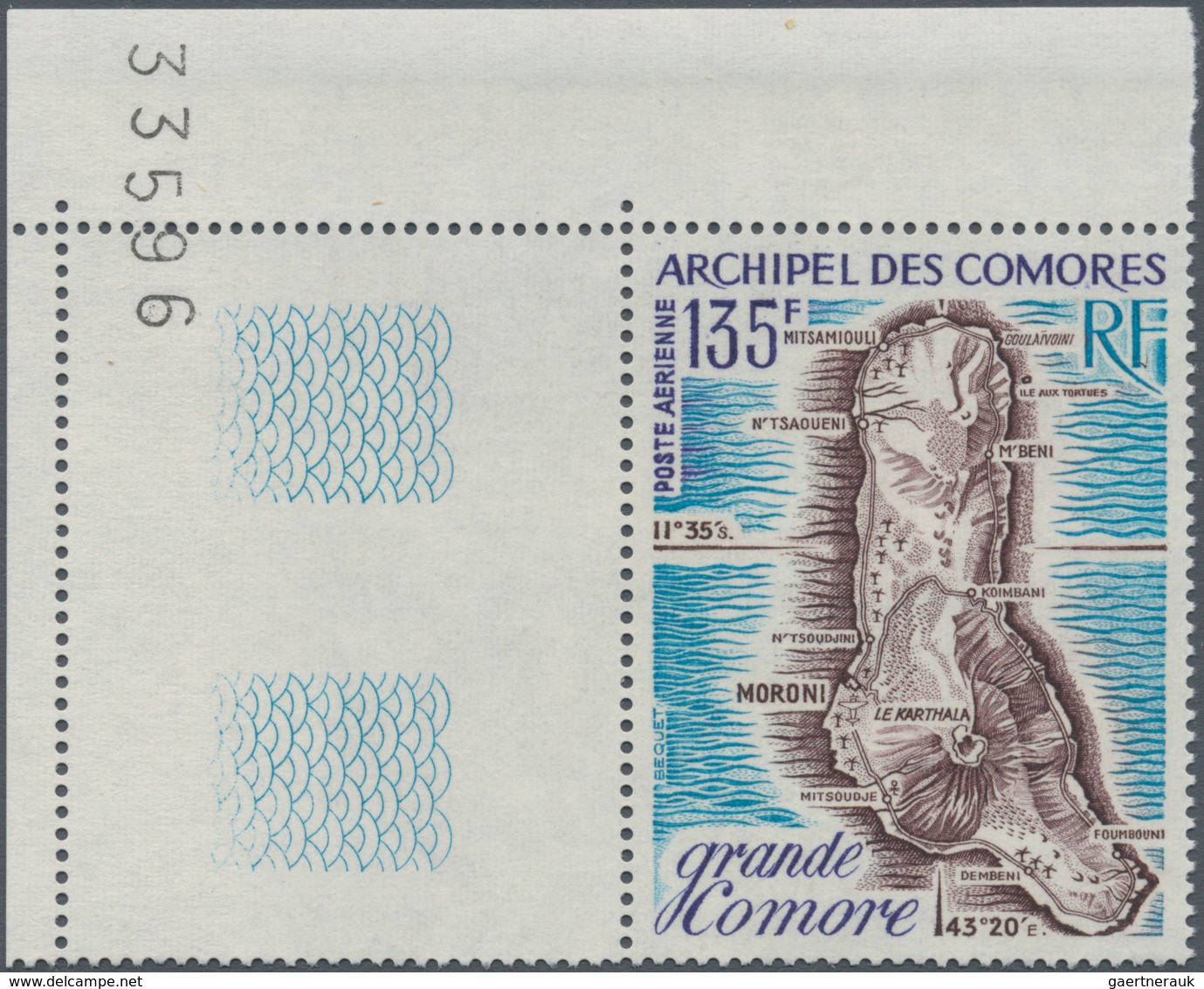 Komoren: 1973, Maps Of Comores 135fr. ‚Grande Comore‘ In A Lot With About 800 Stamps Mostly In Compl - Comores (1975-...)