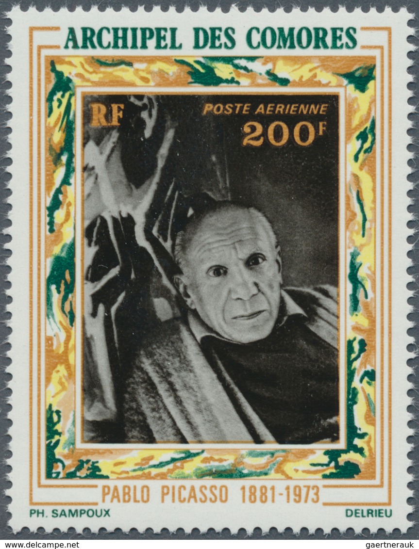 Komoren: 1973, Death Of Pablo Picasso 200fr. In A Lot With About 1.500 Stamps In Complete (folded) S - Comores (1975-...)