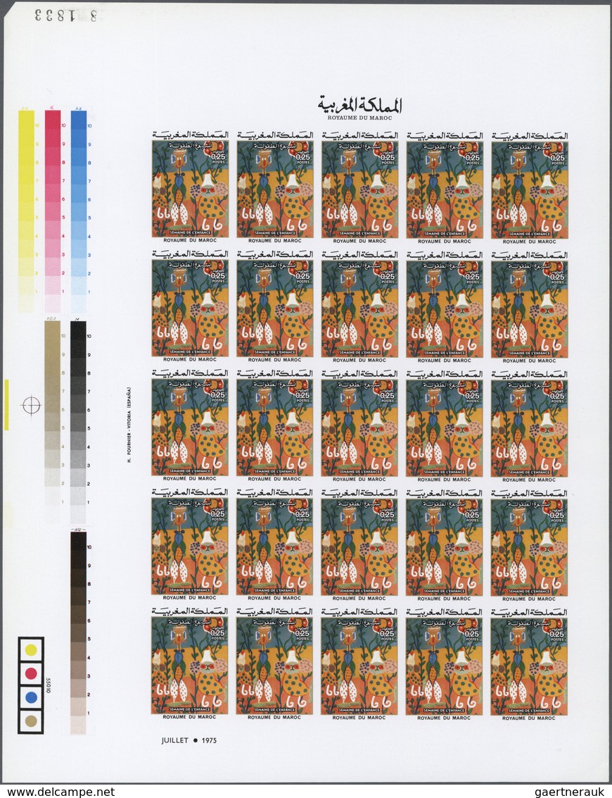 Marokko: 1974/1978, U/m Assortment Including Red Cross Of Nine UNCUT IMPERFORATE Sheets With Traffic - Lettres & Documents