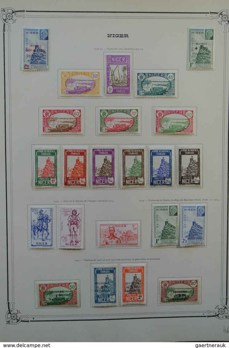 Niger: 1921-1974. Almost complete (without souvenir sheets), mint hinged collection Niger 1921-1974