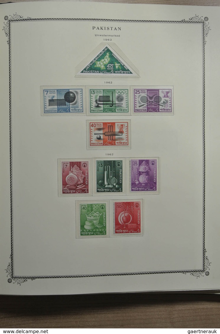 Pakistan: 1947-1973. Overcomplete, MNH, mint hinged and used collection Pakistan 1947-1973 in Scott