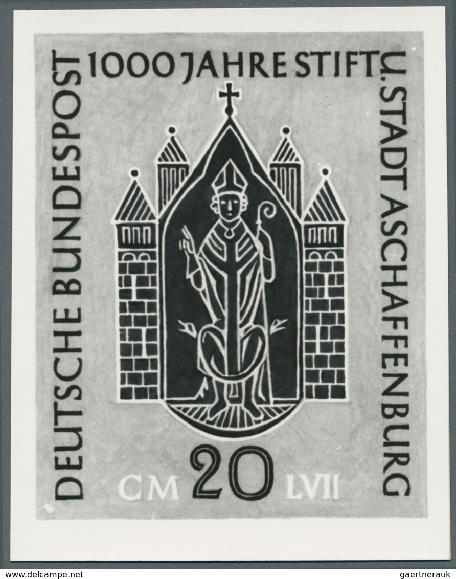 Thematik: Bauwerke-Kirchen / Buildings-churches: 1947/2001 (approx), Various Countries. Accumulation - Eglises Et Cathédrales
