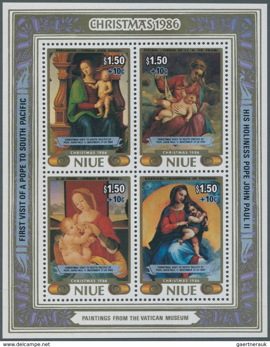 Thematik: Religion / Religion: 1986, NIUE: Christmas Miniature Sheet With Four Different Paintings ( - Autres & Non Classés