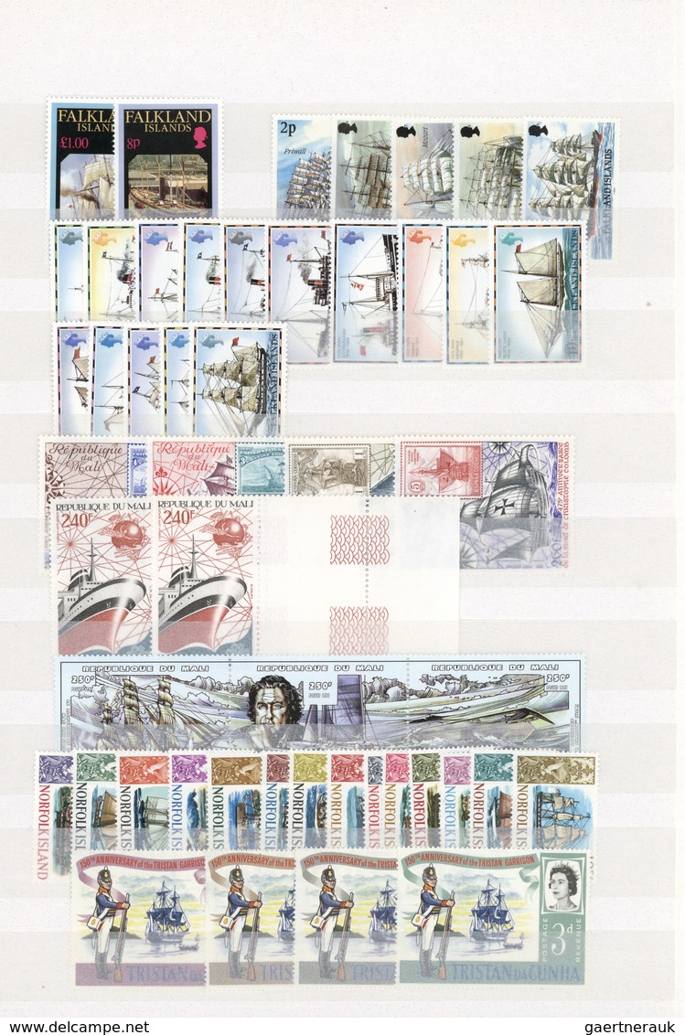 Thematik: Schiffe / Ships: 1960/1990 (ca.), Mainly U/m Collection /accumulation Of Several Hundred S - Bateaux
