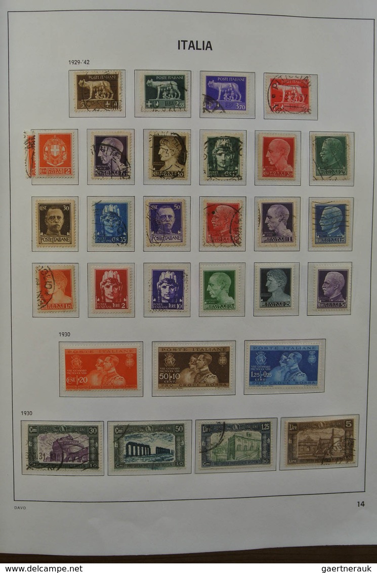 Italien: 1861-1975. MNH, mint hinged and used collection Italy 1861-1975 in 2 Davo cristal albums an