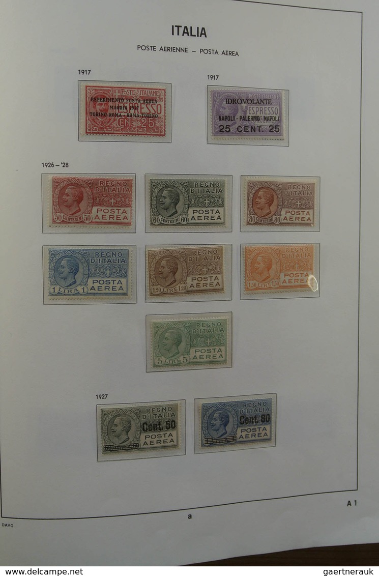 Italien: 1861-1975. MNH, mint hinged and used collection Italy 1861-1975 in 2 Davo cristal albums an