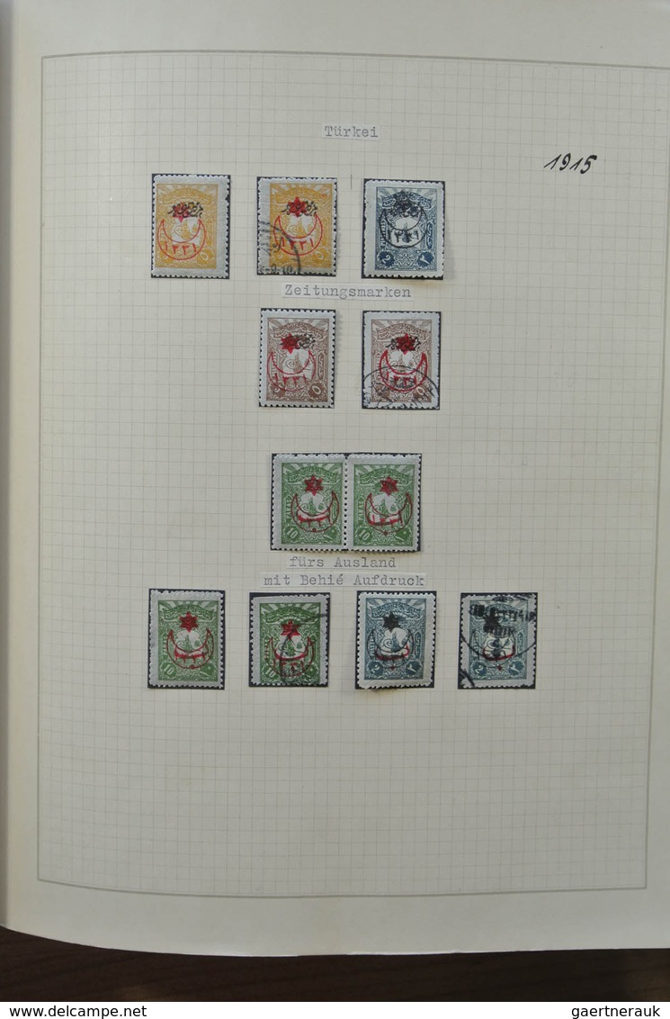 Türkei: 1863-1930. Very well filled, mint hinged and used collection Turkey 1863-1930 in blanc Borek