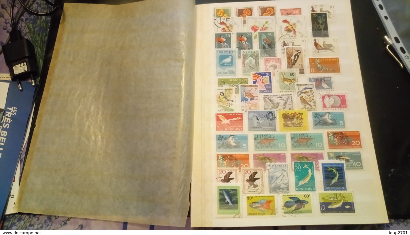 F01038 LOT FEUILLES TIMBRES MONDE NEUFS / OB A TRIER POIDS 0.450KG DÉPART 10€ - Collections (with Albums)