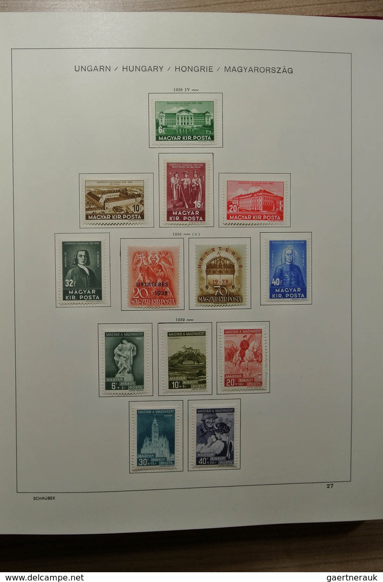 Ungarn: 1871-2000. Mostly mint hinged collection Hungary 1871-2000 in 4 Schaubek albums. From 1913 o