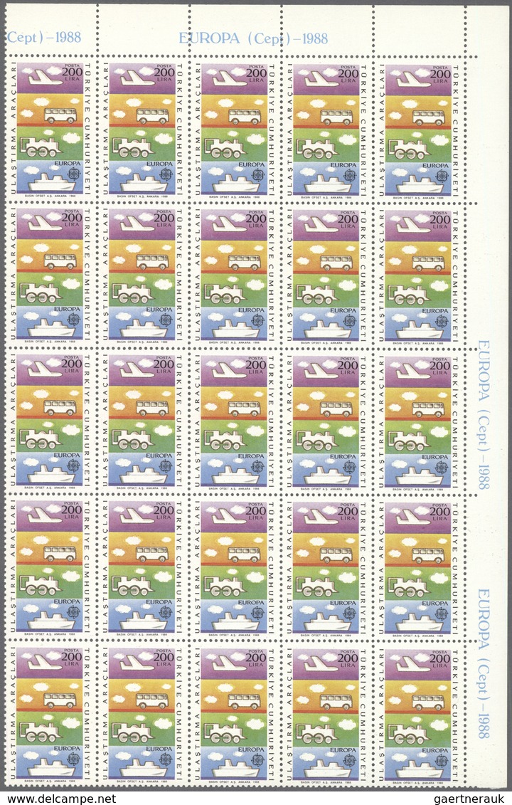 Europa-Union (CEPT): CEPT 1988 complete sets without the blocks MHN per 175. Michel 35192,- €. ÷ 198