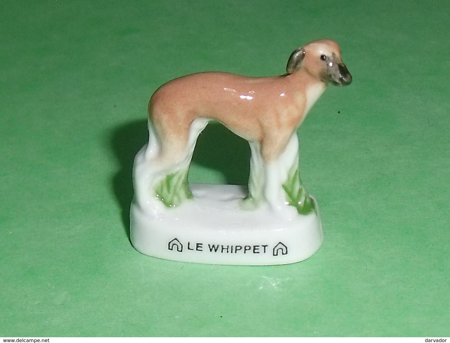 Fèves / Animaux / LOGO ATLAS : Chien Le Whippet       TB116J - Animales