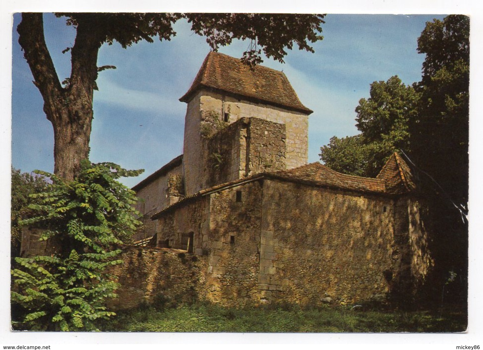 SOURZAC -- 1976 -- L'église De Sourzac --Ruines De L'ancien Prieuré--timbre --cachet PERIGUEUX-24 - Autres & Non Classés