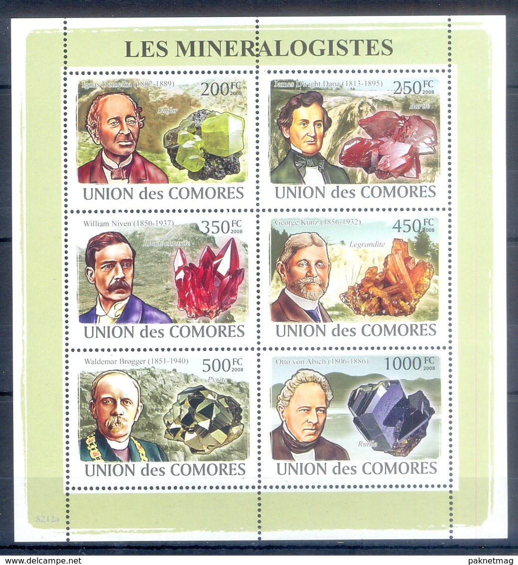 M46- Comores Comoros Komoren 2008. Mountaines. Mineral. Crystal. Mineralogists. - Minerals