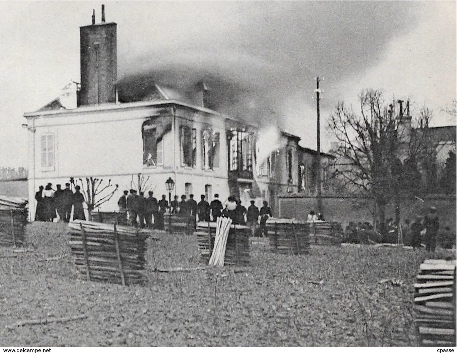 CPA 51 En Champagne De La Marne (Emeutes 1911) AY - Incendie De La Maison Bissinger - Ay En Champagne