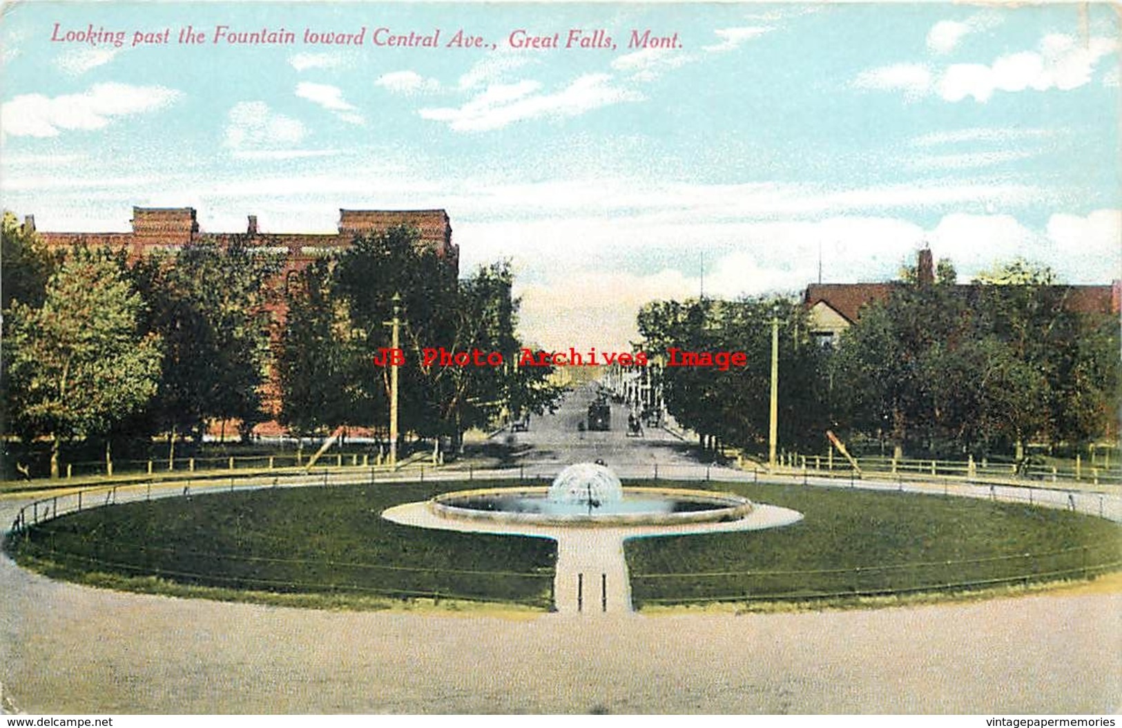 281409-Montana, Great Falls, Central Avenue Past The Water Fountain, Charles E Morris - Great Falls