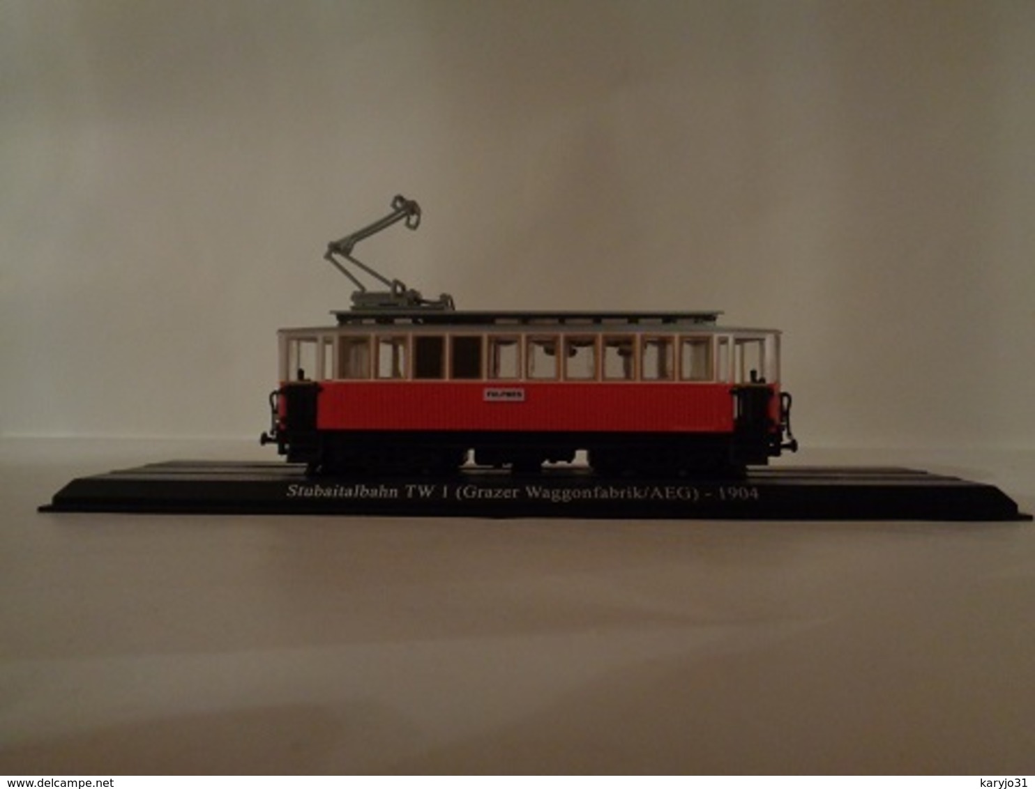 TRAMWAY  MOTRICE STUBAITAL Tw1 ( GRAZER WAGGONFABRIK/AEG ) INNSBRUCK 1904  -1/43 Avec Notice - Echelle 1:87