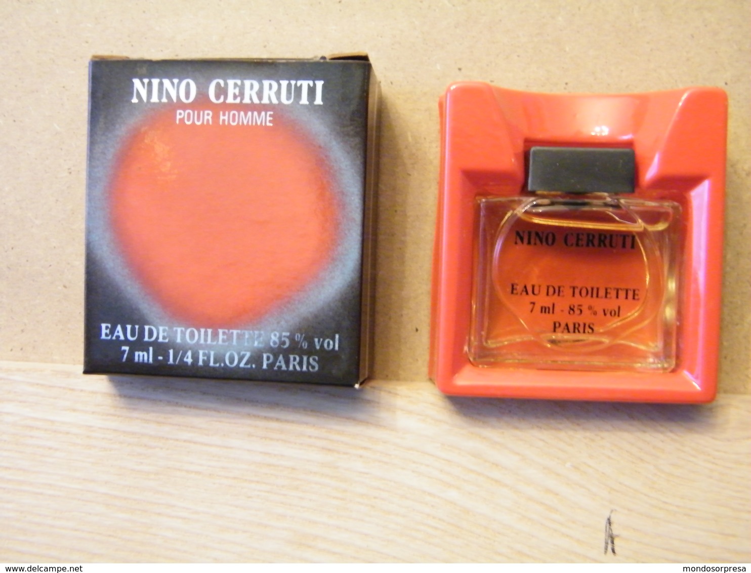 MONDOSORPRESA, MIGNON PROFUMI, UOMO, NINO CERRUTI - Miniatures Men's Fragrances (in Box)