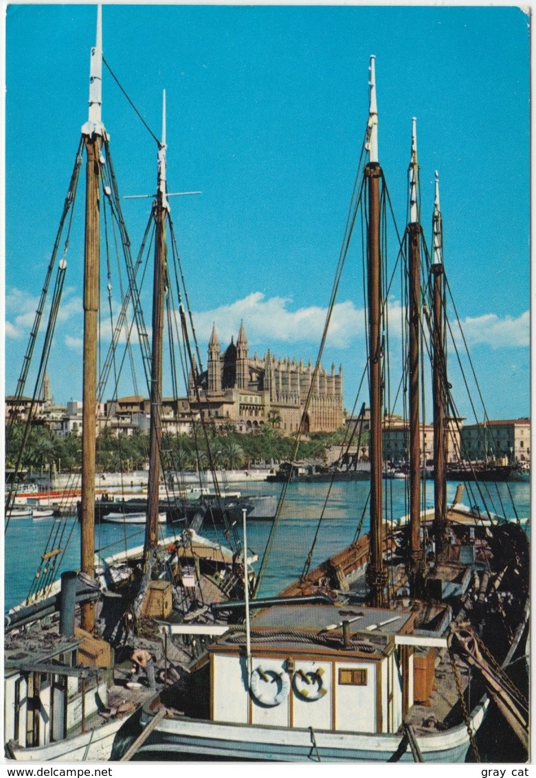 Spain, Mallorca, PALMA, La Catedral Desde El Muelle De Pescadores, Used Postcard [21875] - Palma De Mallorca