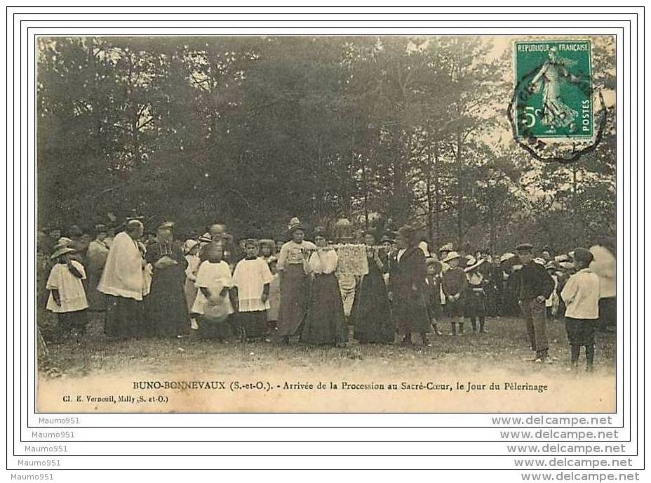 91 BUNO BONNEVAUX ARRIVEE DE LA PROCESSION AU SACRE COEUR - VOIR LES SCANS POUR PLUS DE RENSEIGNEMENTS BELLES PHOTOS - Other & Unclassified