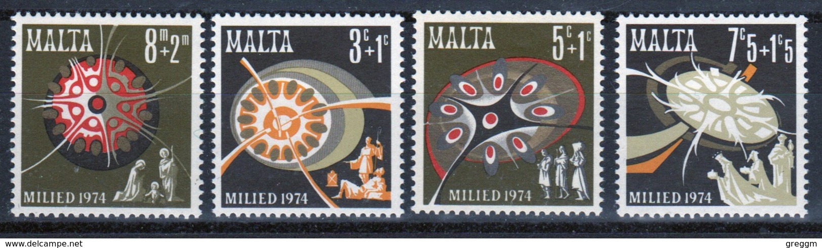 Malta Complete Set Of Stamps To Celebrate Christmas 1974. - Malta