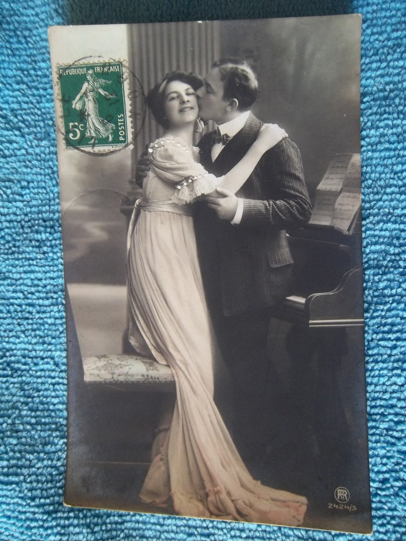 Carte Postale  Saint-Valentin Carte écrite Le 6-7-1912 - Saint-Valentin