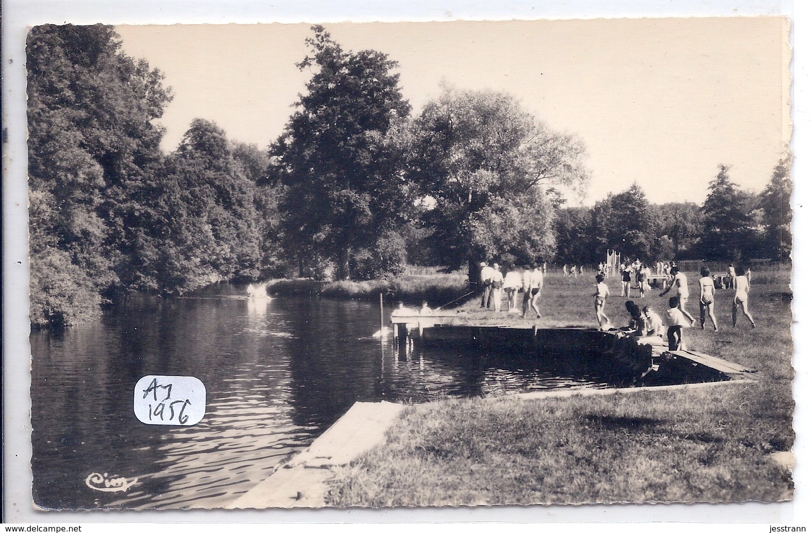 BRUNOY- LES BORDS DE L YERRES- LA PISCINE - Brunoy