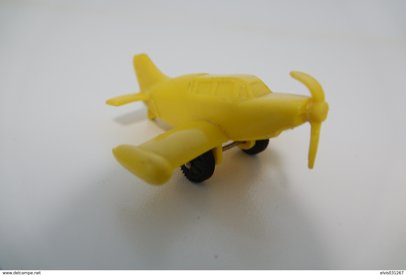 Vintage VINYL TOY CAR : Made In Germany  - PLANE 9.00cm - 19XX - Rubber - Autres & Non Classés