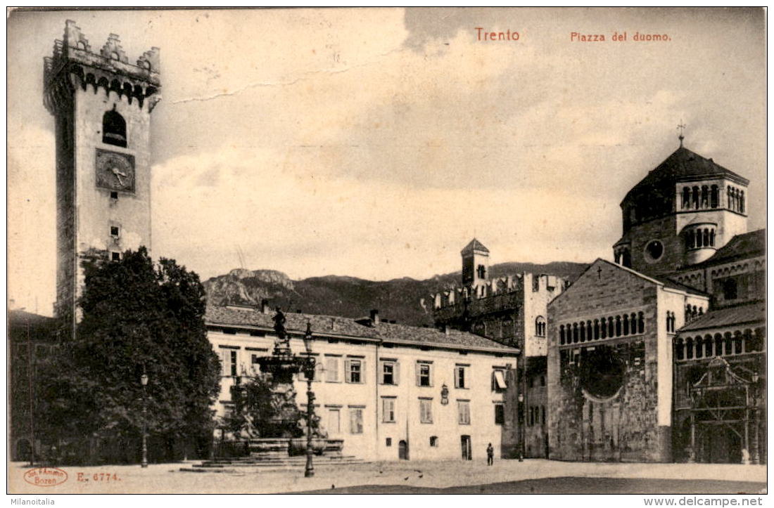 Trento - Piazza Del Duomo * 28. 7. 1910 - Trento