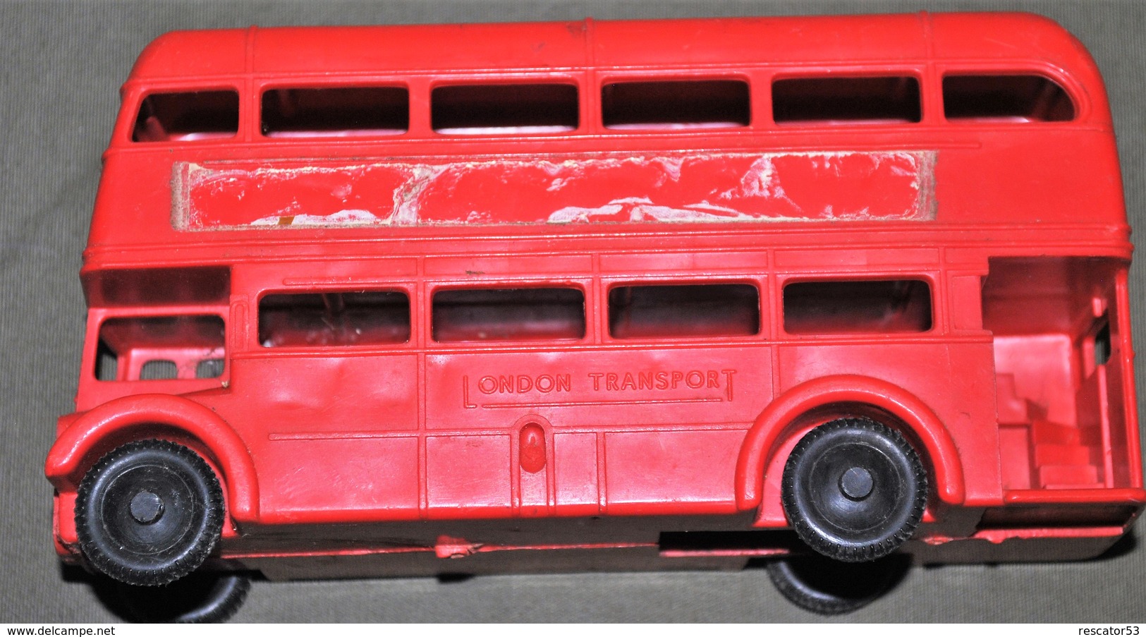 Rare Ancien Bus Anglais Avec Pub Pour Cigarettes à Friction - Toy Memorabilia