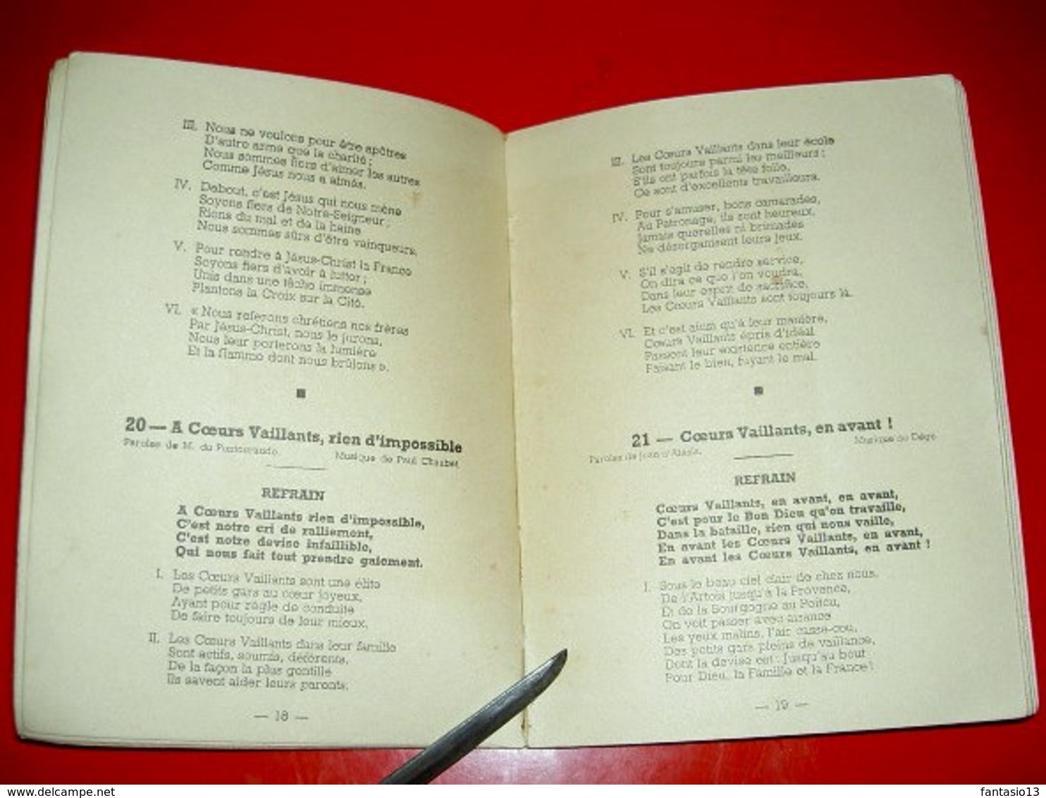 Chantons En Choeur Tome II - Cantiques Et Chants Coeurs Vaillants Âmes Vaillantes  Scoutisme Scouts Non Daté - Andere & Zonder Classificatie