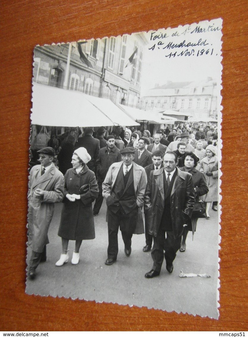 Photo 12,7x9  SAINTE-MENEHOULD Foire St.martin 1961   51 Marne - Sainte-Menehould