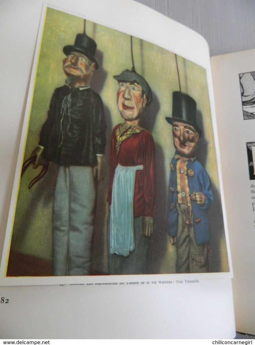 2 ALBUMS - FOLKLORE ET COUTUME I Et II COMPLET - CHROMOS - DOUDOU - CÔTE D'OR - CANONNIERS - METIERS D'AUTREFOIS - 1950 - Sammelbilderalben & Katalogue