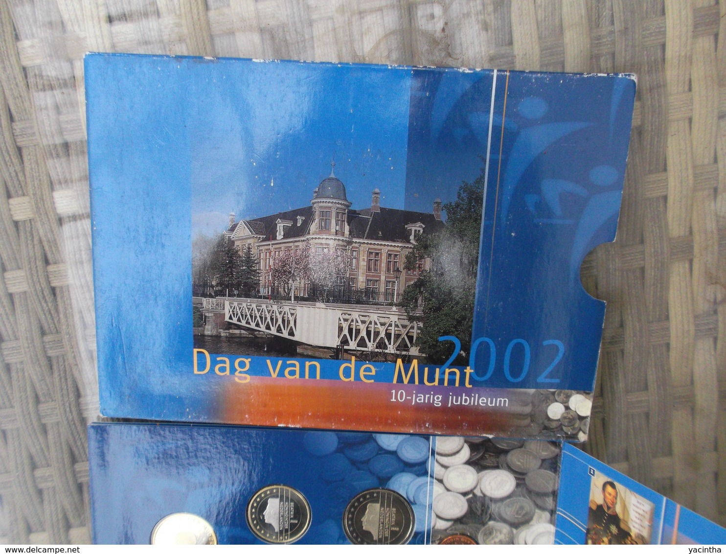 @Y@  Nederland   DAG Van De MUNTSET   2002 - Paises Bajos